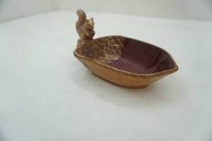 lot 518 image: Grassland Road Home Again Acorn Nut Dish with a Squirrel Handle