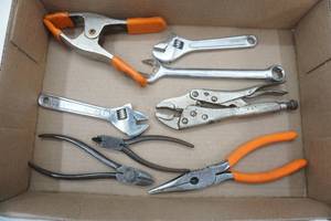 lot 537 image: Hand Tools pliers, crescent wrenches, cutters, needle nose