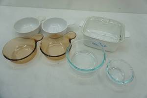 lot 543 image: Pyrex and Corningware