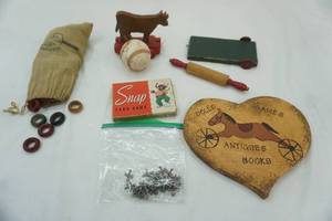 lot 555 image: Vintage Toys Jacks, Wooden Rings, Small Toy Rolling Pin and More