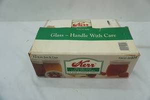 lot 563 image: (12ct) Jelly Jars and Rings