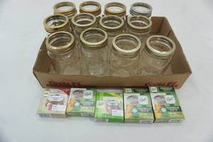 lot 593 image: 12ct Pint Jars with Rings and Lids