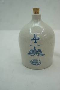 lot 597 image: Red Wing No#4 jug