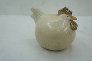 lot 598 image: Chicken