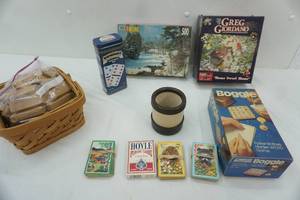 lot 601 image: Game lot