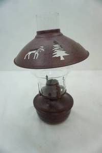 lot 615 image: Rustic lamp