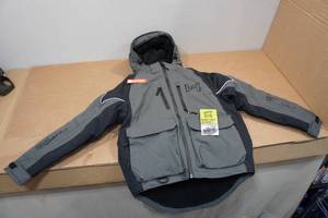 lot 18 image: Clam Icearmor Youth Jacket with Motion Float - Medium