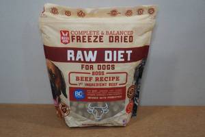 lot 53 image: Boss Dog Freeze Dried Dog Treats - Beef