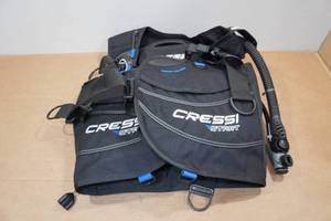 lot 66 image: Cressi Start SCUBA BCD - Medium
