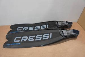 lot 67 image: Cressi Gara Impulse Freediving Fins - Size 3.5-4, 36-37