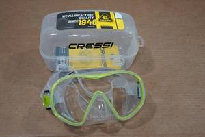 lot 80 image: Cressi F-Dual Mask