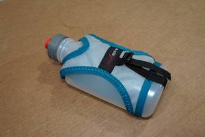lot 86 image: Ultraspire Pocket Handheld Water Bottle