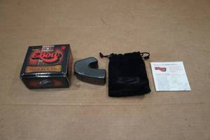 lot 100 image: Ebow Electric Bow for Guitar