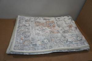 lot 117 image: Area Rug - 5x7