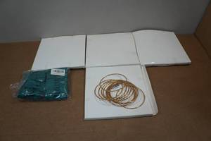 lot 124 image: 50-Piece Ribbon Twist Bows with 40 3 Wreath Hoops Rings