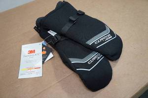 lot 147 image: Clam Icearmor Edge Mitts - Small