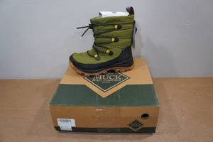 lot 167 image: Muck Boots Womens Nomadic Sport AG Boots - Size 5