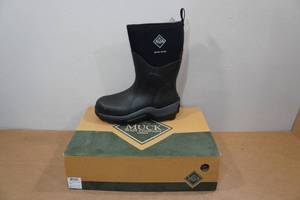 lot 168 image: Muck Boots Arctic Sport Extreme Condition Boots - Size 89