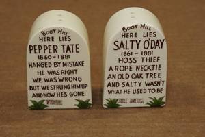 lot 174 image: Vintage Boots Hill Tombstone Salt & Pepper Shakers