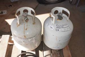 lot 185 image: 2 Propane Tanks
