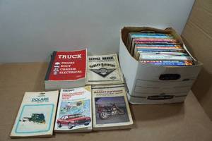 lot 286 image: Assorted Service Manuals