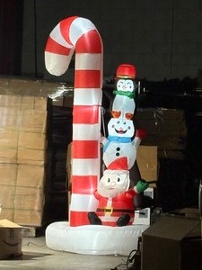 lot 116 image: 7.5 Inflatable Outdoor Decoration