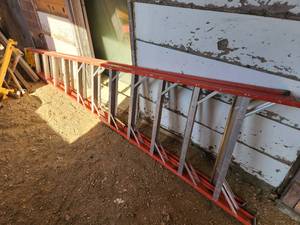 lot 952 image: Werner 12 Step Ladder