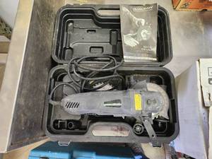 lot 962 image: Dualsaw Circular Saw CS450 with Case
