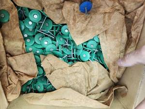 lot 967 image: Lot of (1 Box) National Nail Plasti-Top II 1-12 Plastic Top Cap Nails