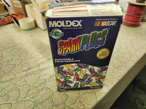 lot 990 image: Lot of (1 Partial Box) Moldex Spark Plugs Disposable Foam Earplugs