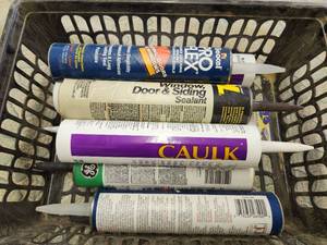 lot 995 image: Lot of (8) Tubes of Caulk