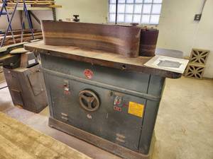 lot 934 image: Newton Model E30 3-Phase Universal Edge Sander  Oscillating  Tilt Table