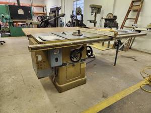 lot 942 image: Powermatic Model 66 10 Tilting Arbor Table Saw