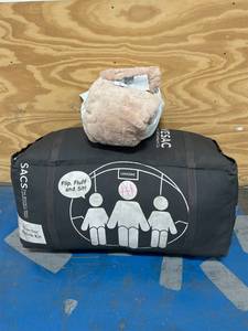 lot 3 image: LoveSac SuperSac with Cover