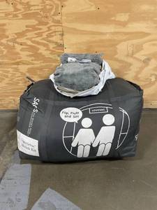 lot 5 image: LoveSac MovieSac with Cover