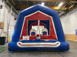 lot 18 image: Clownface Bounce House manufactured by Space Walk