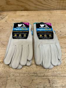 lot 43 image: Wells Lamont Womens Water-Resistant Leather Work Gloves  Puncture Resistant, Reinforced, HydraHyde  Large (1167L) (lot of 2)