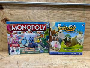 lot 56 image: Board Games (lot of 2)