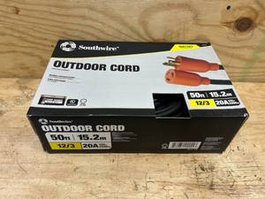 lot 57 image: Cep 50 123 Stow Black Vinyl Locking Extension Cord 92155. 20a 125v