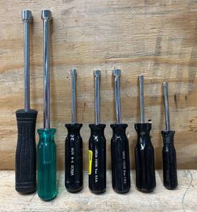 lot 94 image: Nut Driver lot of 7 random
