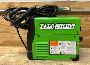 lot 96 image: Titanium Easy-Flux 125V Welder Amp