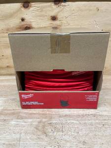 lot 145 image: Milwaukee - Lot of 10 - Red Multi-Functional Neck Gaiter