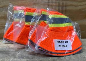 lot 174 image: Reflective Hogh Res Soft hats lot of 4