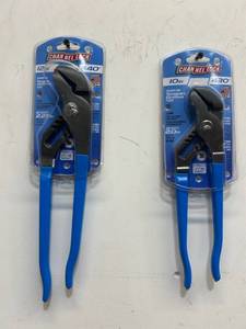 lot 199 image: CHANNELLOCK tongue and groove pliers (lot of 2)