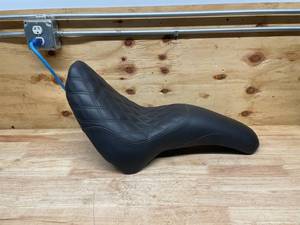 lot 245 image: Saddlemen Profiler Motorcycle Seat