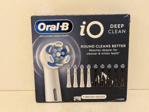 lot 9 image: NEW ORAL-B IO DEEP CLEAN REPLACEMENT BRUSH HEADS (9)