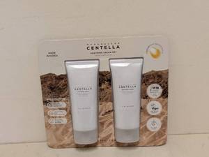 lot 38 image: MADAGASCAR CENTELLA SOOTHING CREAM SET