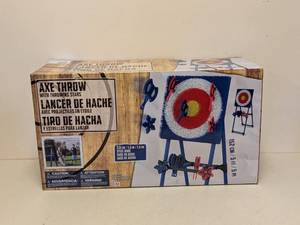 lot 124 image: NEW AXE THROW WITH THROWING STARS