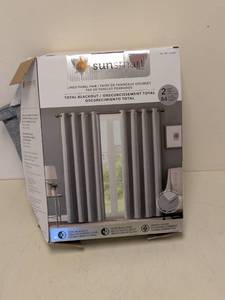 lot 170 image: SUNSMART TOTAL BLACKOUT PANEL PAIR SET (GRAY)