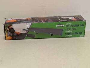 lot 143 image: CASCADE MOUNTAIN TECH ULTRALIGHT COLLAPSIBLE COT
